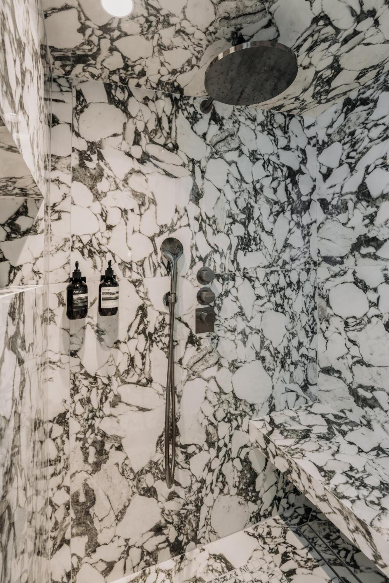 Highstay - Luxury Serviced Apartments - Louvre Paris Exterior photo